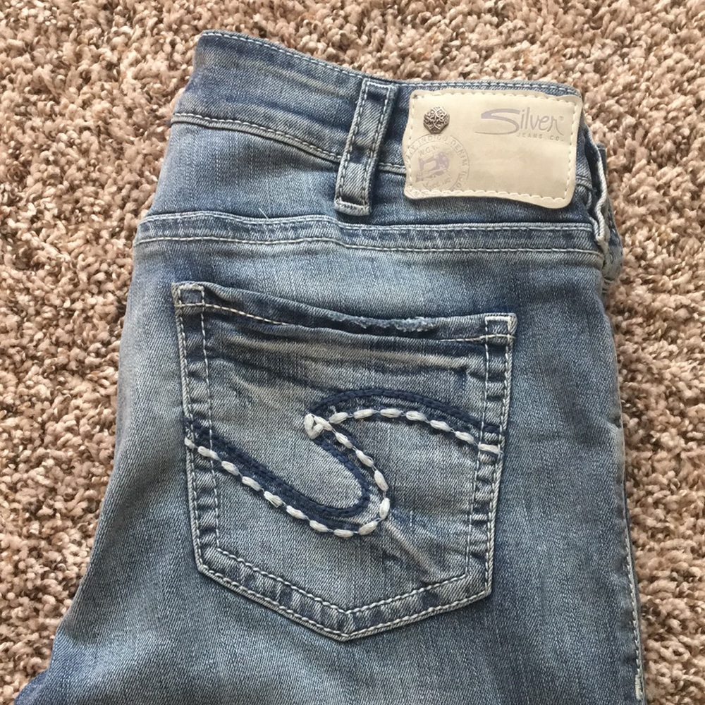 Silver Jeans Co capris - NWOT!